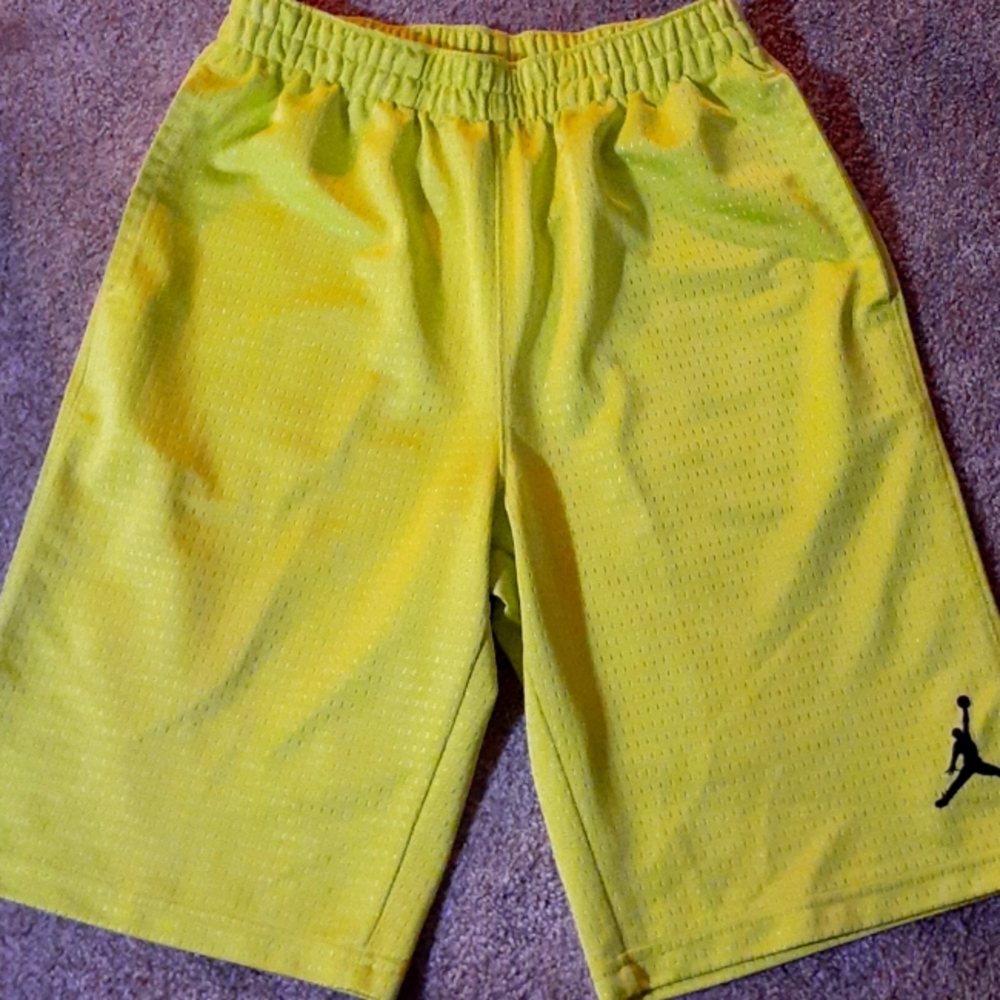 Jordan Dri-Fit Jersey Knit Basketball Shorts | Medium | Venom Green
